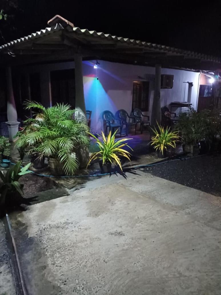 50* Stay Dikwella Sur Exterior foto